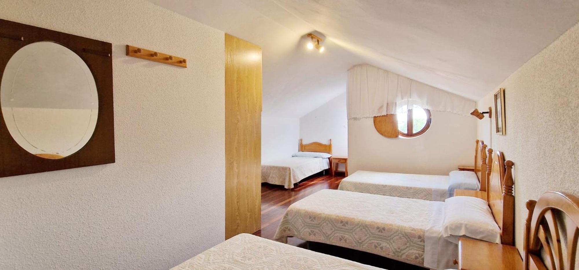 Hotel Cosma House Hinojedo Zewnętrze zdjęcie
