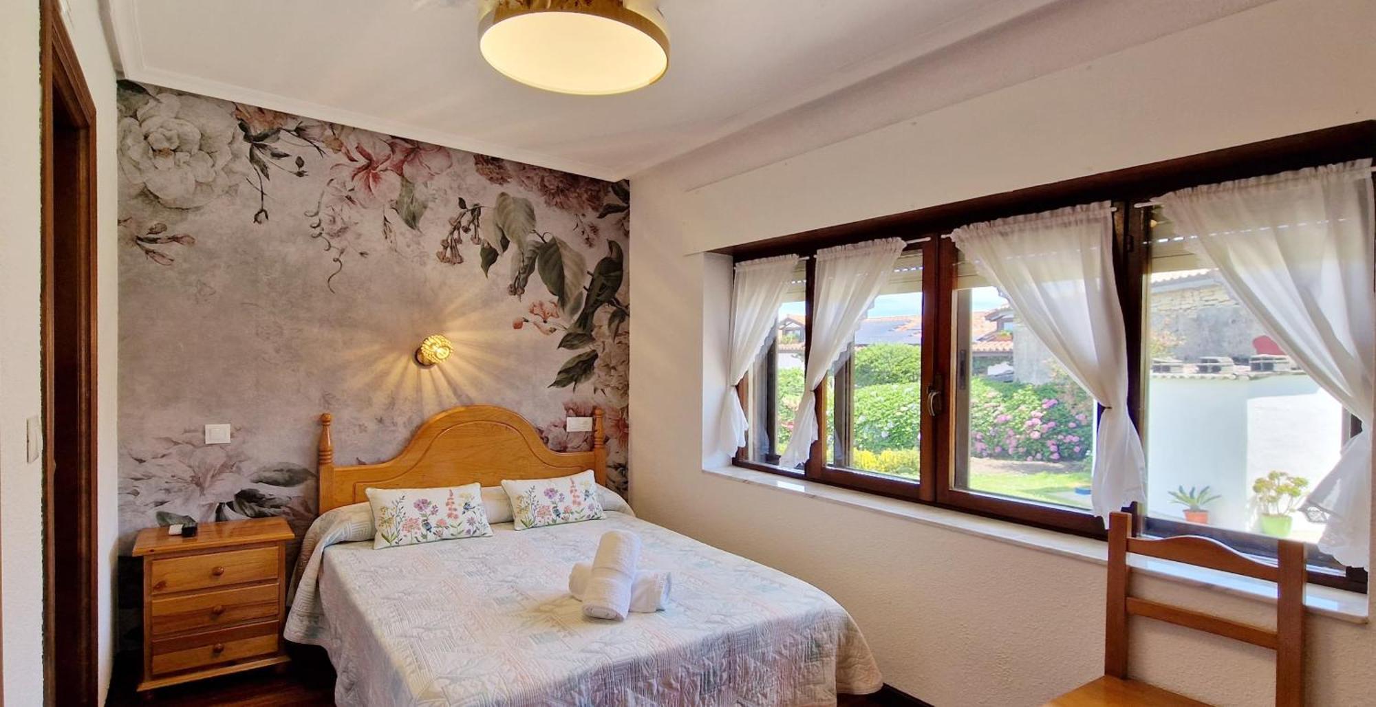 Hotel Cosma House Hinojedo Zewnętrze zdjęcie