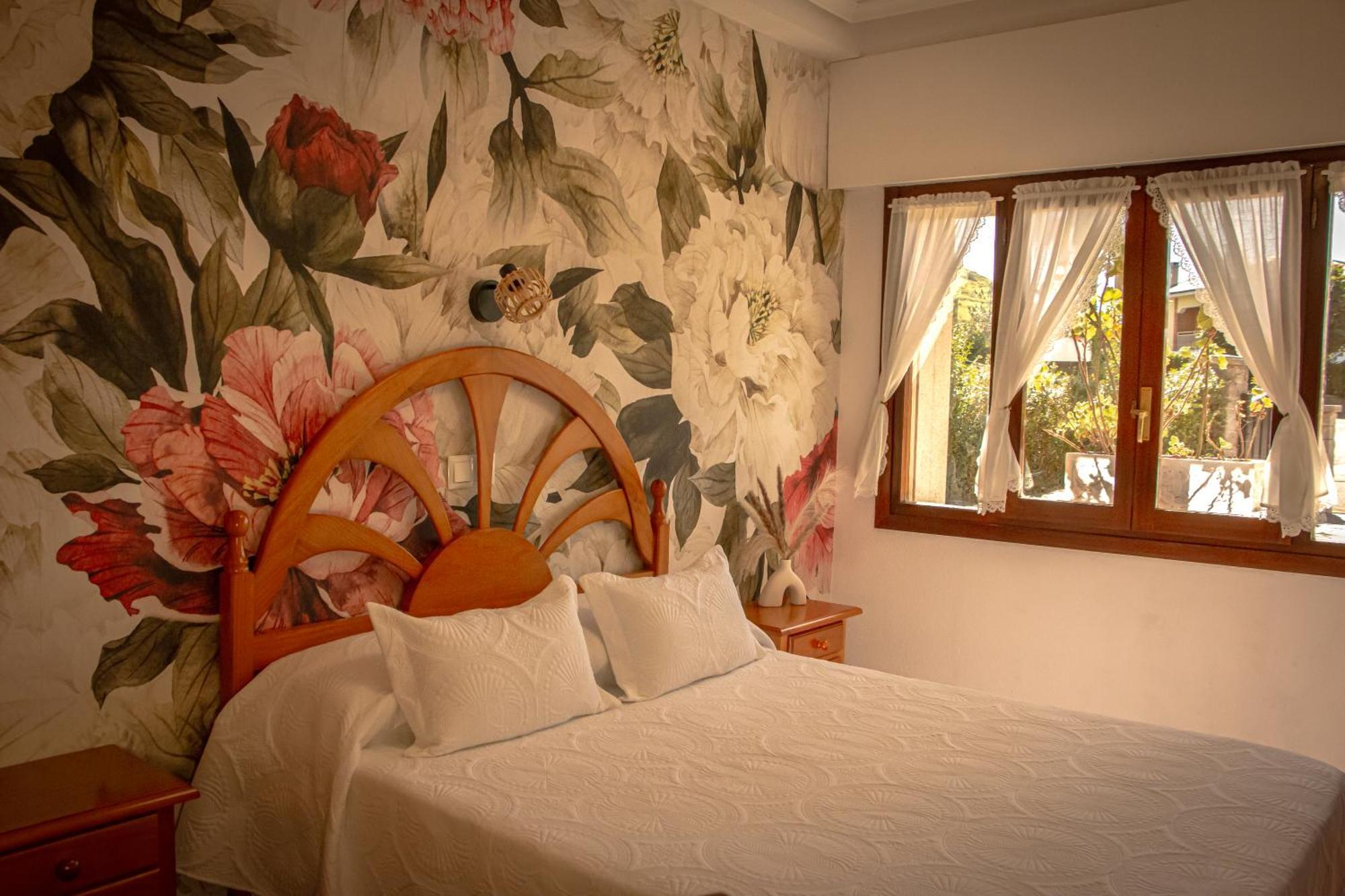Hotel Cosma House Hinojedo Zewnętrze zdjęcie