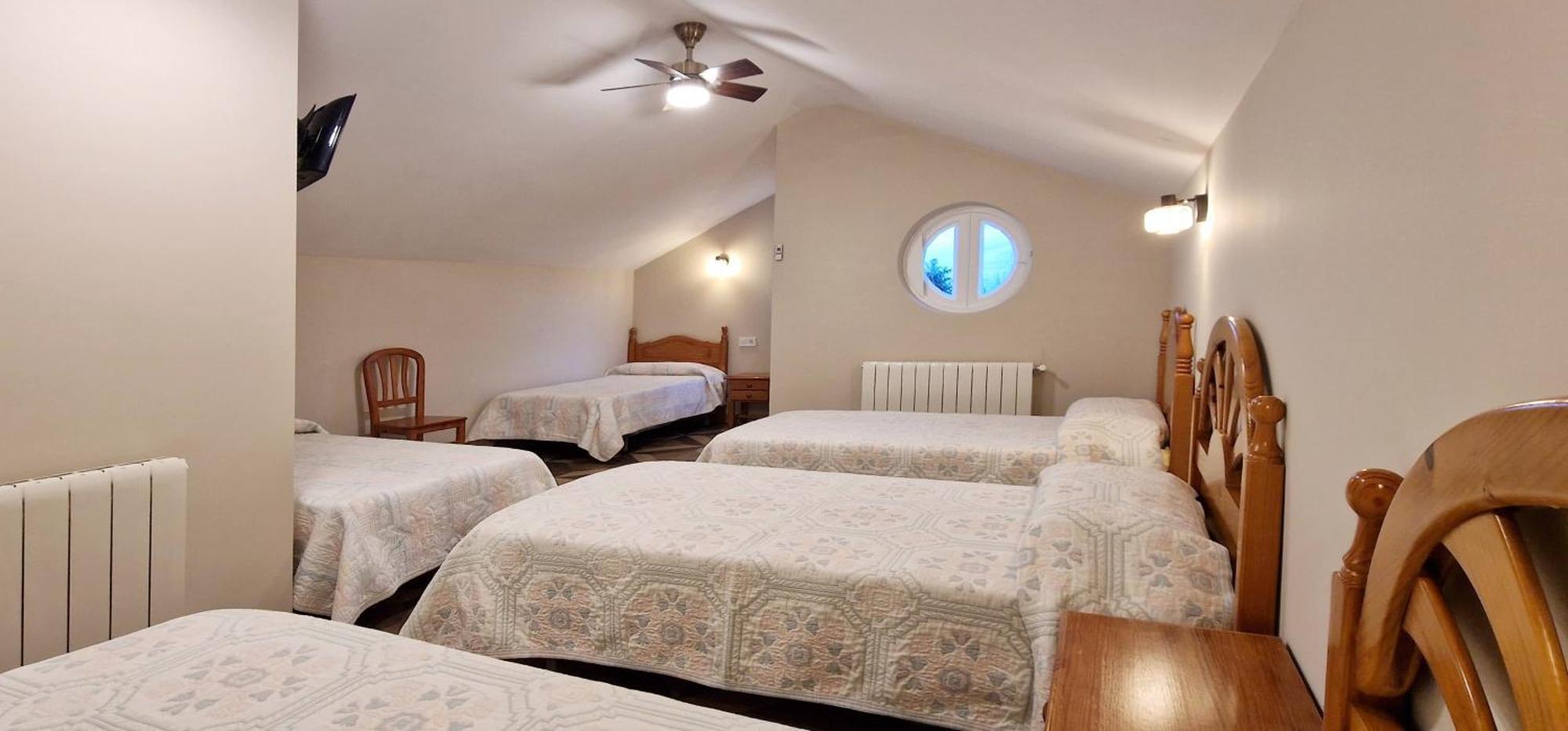 Hotel Cosma House Hinojedo Zewnętrze zdjęcie