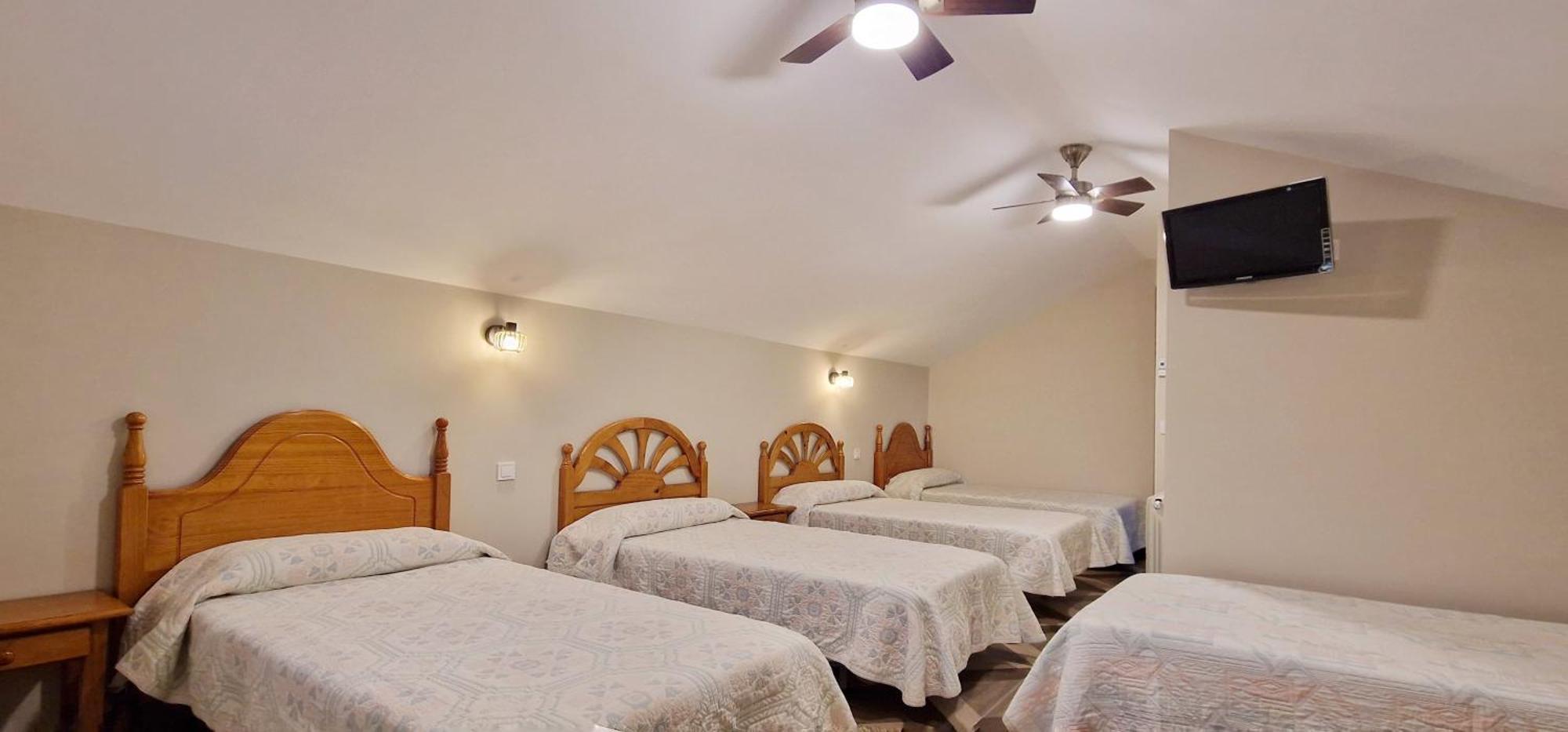 Hotel Cosma House Hinojedo Zewnętrze zdjęcie